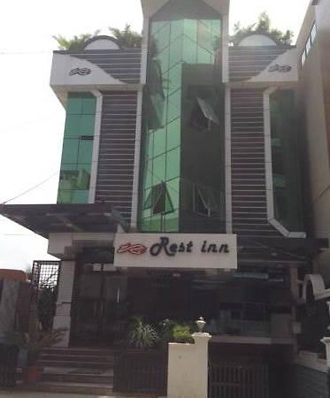 Hotel Rest Inn Chikmagalūr エクステリア 写真